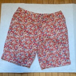 LIZ CLAIBORNE, Cotton Floral Shorts in red/yellow/pink/blue, Size 16